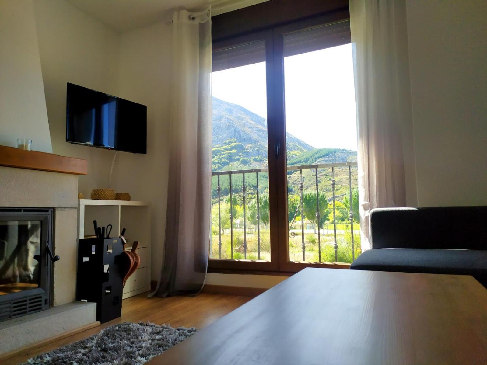 Duplex El Refugio De Porma Lejlighed Puebla de Lillo Eksteriør billede